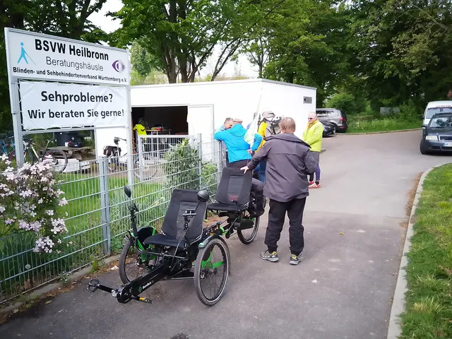Vorbereiten der Tandems vor dem Start | Foto: M. Haug