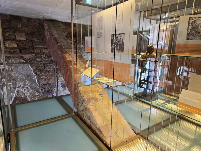 Hier wird es deutlich, wie um die Mauerbogen konstruiert wurde. | Foto: Heidrun Rosenberger