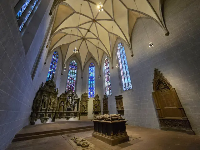 Hier folgen die beschriebenen Grabmäler der badischen Markgrafen. | Foto: Heidrun Rosenberger