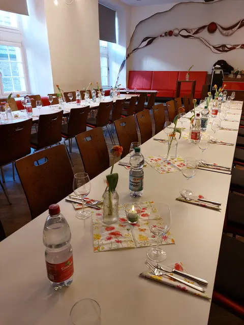 Die Tafel ist bereitet für die Brackenheimer LandFrauen | Foto: Eigenes Bildmaterial