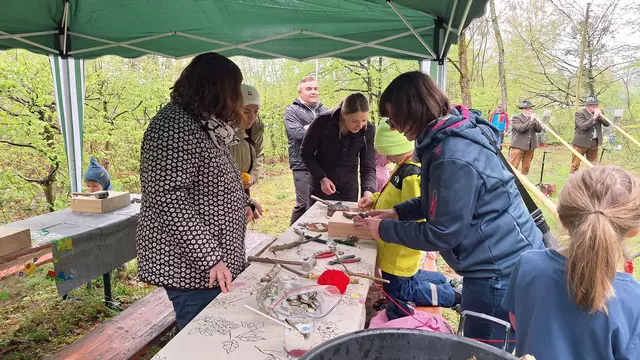 Am Spielestand der Familie Frisch | Foto: Albverein Weinsberg