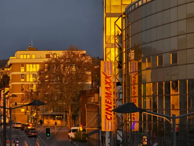 Die Sonne sinkt jetzt immer schneller. | Foto: Heidrun Rosenberger