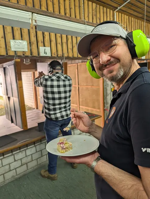 Florian Schweizer in einer kurzen Pause und bei guter Versorgung. | Foto: Schützengilde Neckarsulm e.V.
