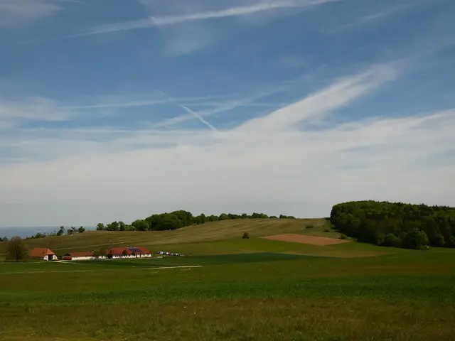 Tolle Landschaft in der dieser Flugplatz liegt.   | Foto: sigischlottke