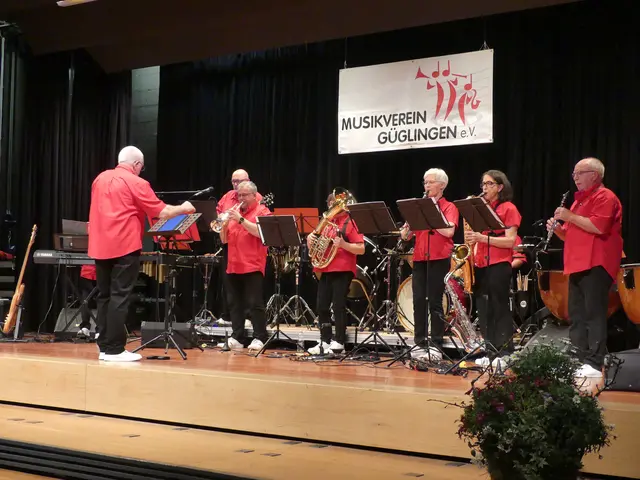 Die Ü50-Gruppe präsentierte anspruchsvolle Märsche &amp; Polkas | Foto: MVG
