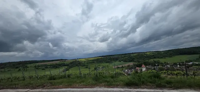 Aussicht auf Häfnerhaslach. Ob das Wetter wohl hält? | Foto: privat Sibylle Tröber
