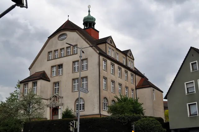 Hauptgebäude des Kinderdorfes Marienpflege. 1908 im Jugendstil erbaut. | Foto: Daniela Somers