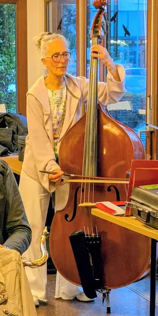 Katja Bönninghoff hier am Kontrabass | Foto: QZ-MGH