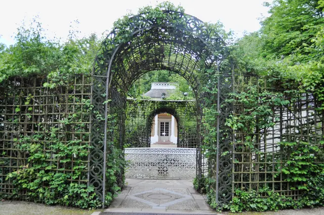 Schlosspark Schwetzingen, Bassin der wasserspeienden Vögel