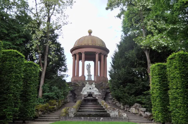 Dieses Naturtheater gehört zu den wenigen erhaltenen barocken Gartentheatern überhaupt.  | Foto: Daniela Somers
