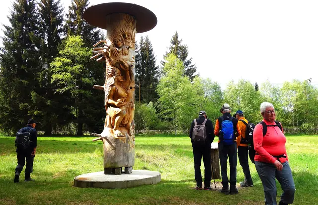 Was will uns der Künstler über diese Figur mitteilen? | Foto: Isolde Reitz