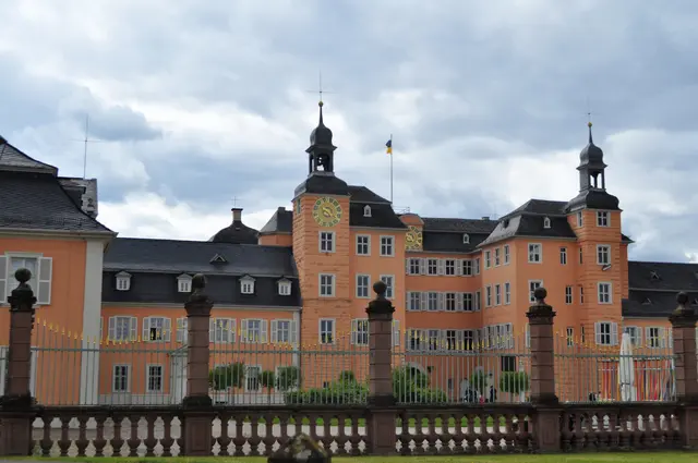 Ein letzter Blick auf das Schloss. | Foto: Daniela Somers