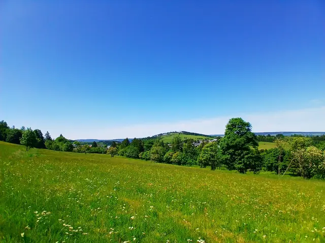 Sanft-hügelige wunderschöne Landschaft.   | Foto: sigischlottke