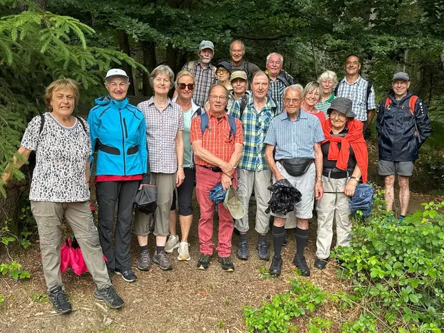 Die Wandergruppe im NSG Entlesboden | Foto: Bild von Angelika Lintek