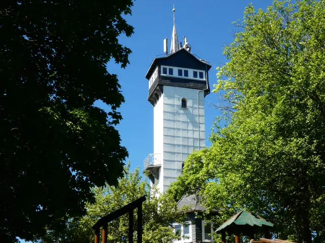 Und dann kommen wir zum Fröbelturm.  | Foto: sigischlottke