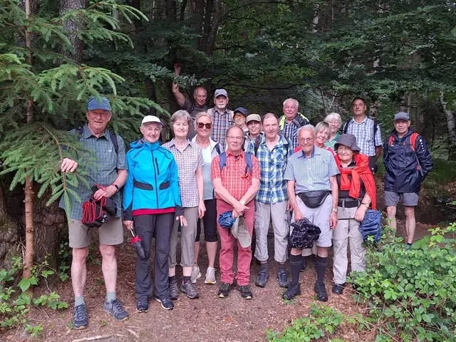 Die Wandergruppe im NSG Entlesboden | Foto: Bild von Angelika Lintek