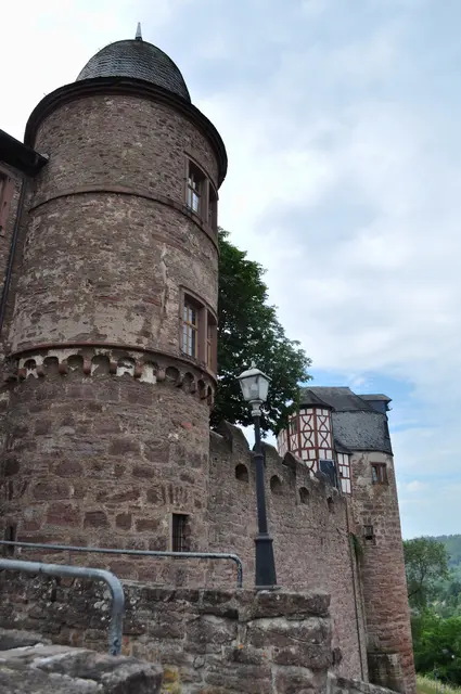 Ab 1982 wurde die Burgruine Wertheim mit Unterstützung des Landes Baden-Württemberg saniert. | Foto: Daniela Somers