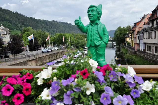 Einer der vielen Optimisten auf der Tauberbrücke | Foto: Daniela Somers