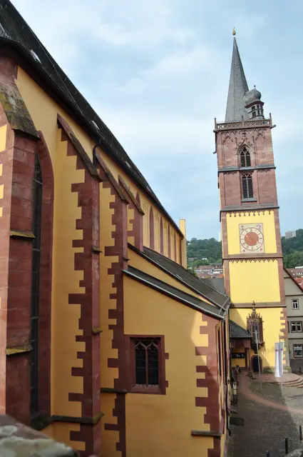 Der Glockenturm entstand um 1419 – 1450.  | Foto: Daniela Somers