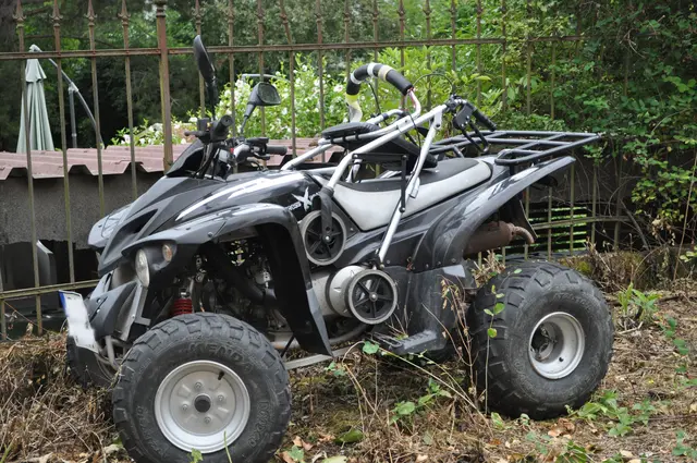 Mit dem Rollator zum Quad und dann gehts ab. :-)) | Foto: Daniela Somers