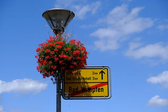 Auf der Brücke, nach Offenau.  | Foto: Eduard Warenik 