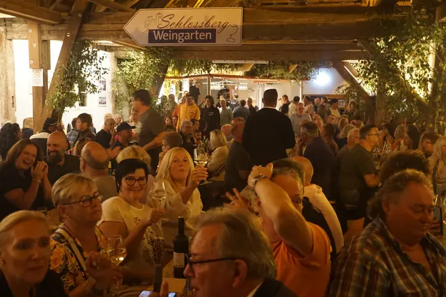 Volles Haus beim Neipperger Kelterfest | Foto: TuG "Eintracht" Neipperg