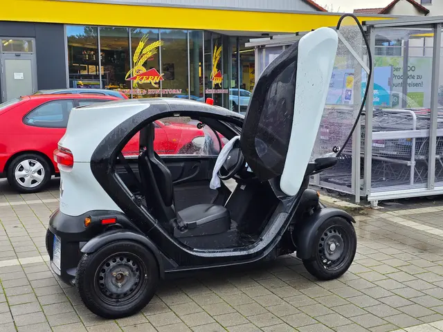 Beim Twizy kein Problem | Foto: Heidrun Rosenberger