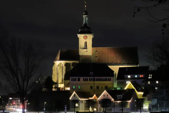 Regiswindiskirche in der Adventszeit | Foto: Foto: Frank-M. Zahn