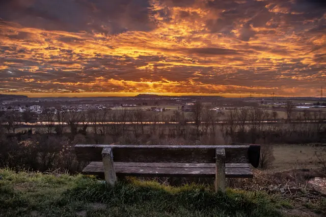 Der Himmel brennt über Heilbronn Klingenberg | Foto: Hansjörg Sept
